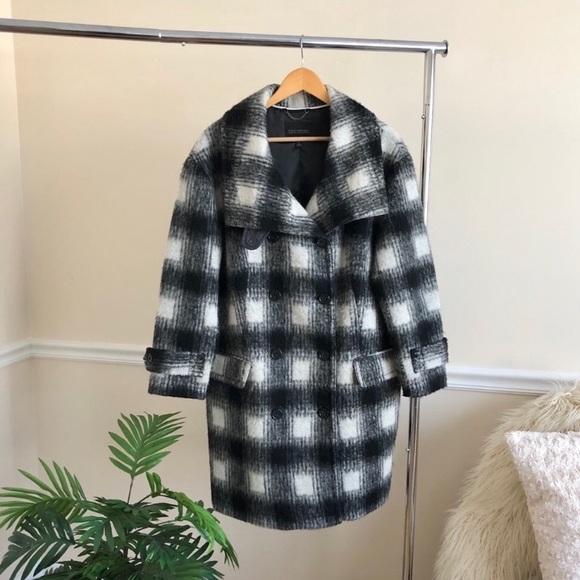 Banana Republic Jackets & Blazers - Banana Republic Italian Gingham Woolblend Coat S